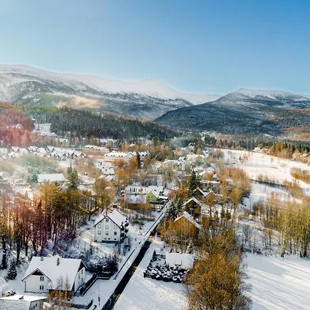 Wonder - Z Garażem, Ogródkiem, Miejscem Na Grilla I Widokiem Na Karkonosze Karpacz