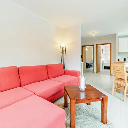 Wonder - Z Garażem, Ogródkiem, Miejscem Na Grilla I Widokiem Na Karkonosze